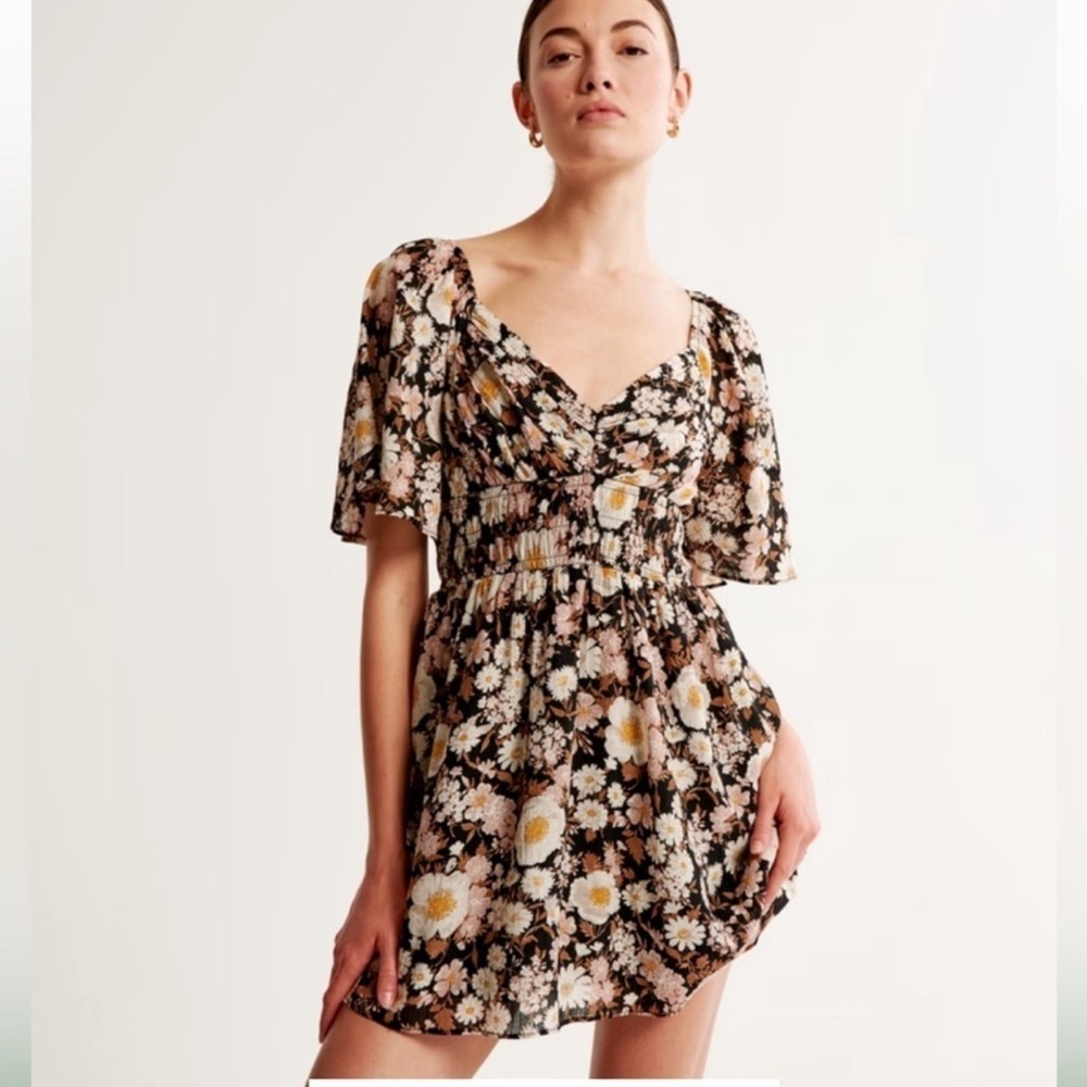 Abercrombie & Fitch Angel Sleeve Smocked Waist Mini Dress